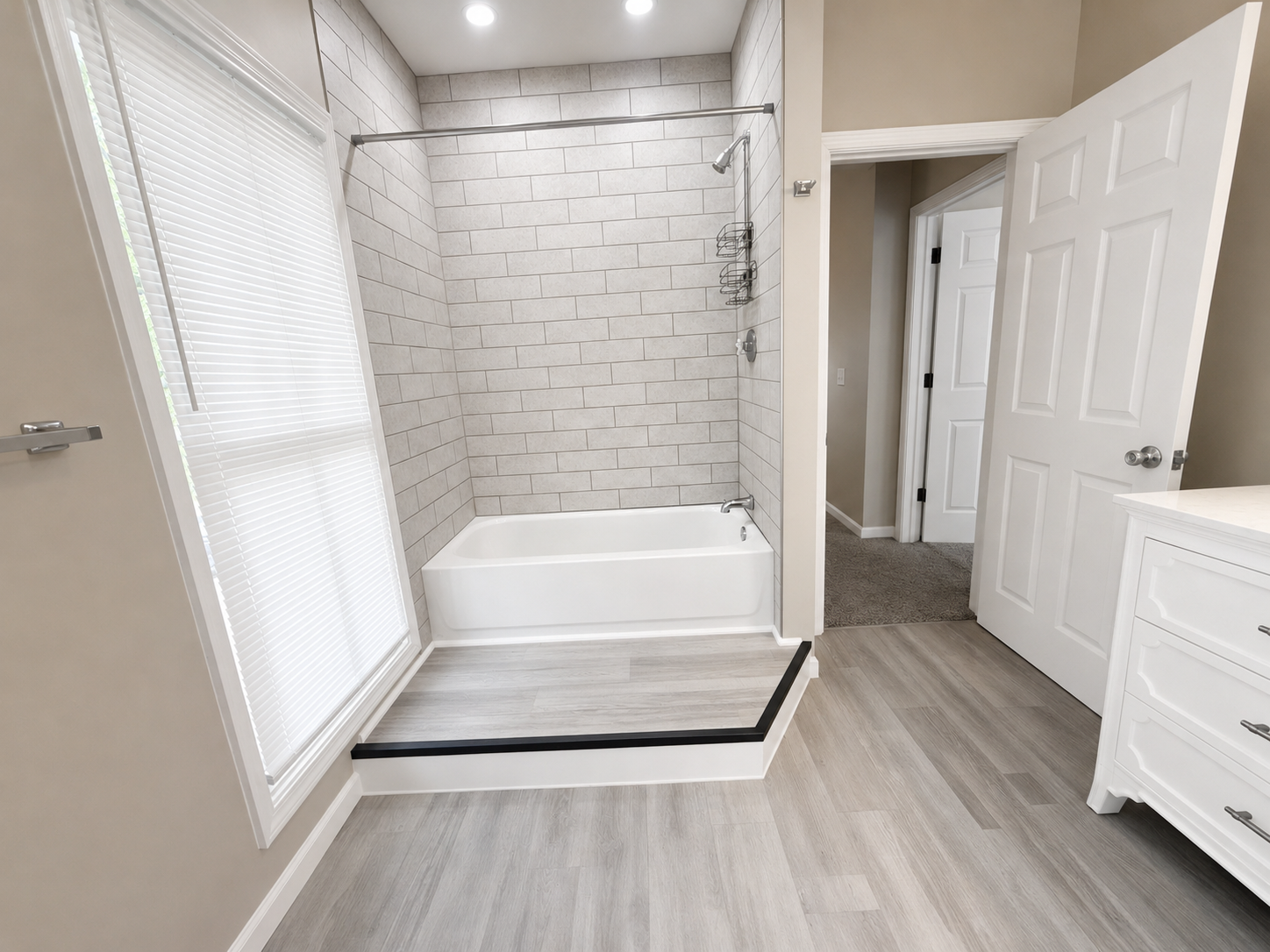 704 Axtell - 1